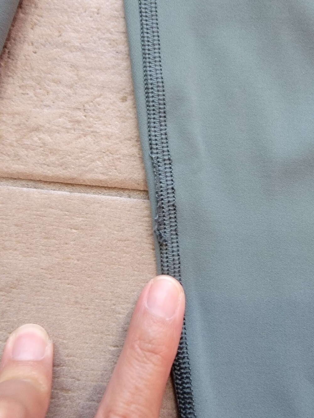 Spanx Booty Boost 7/8 Leggings - Picture 3 of 9